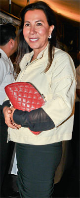 Şili' nin ünlü gemisi İstanbul' a demir attı