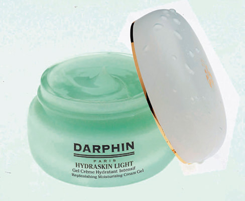 Mevsim değişikliğinde cilt kuruluğuna dikkat!