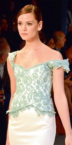 İfw’deki ilk defilesini yaklaşık 1000 kişi izledi