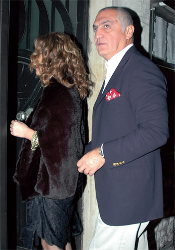 Bol sürprizli doğum günü partisi!