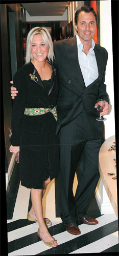 Rengarenk bir yılbaşı partisi...