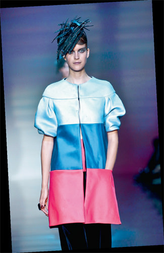 Paris moda devlerini ağırlıyor