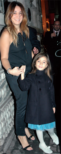 Bol sürprizli doğum günü partisi!