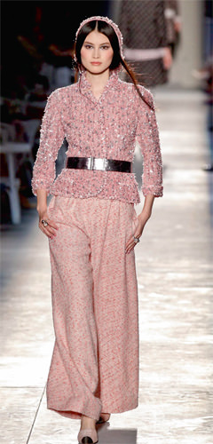 Paris moda devlerini ağırlıyor