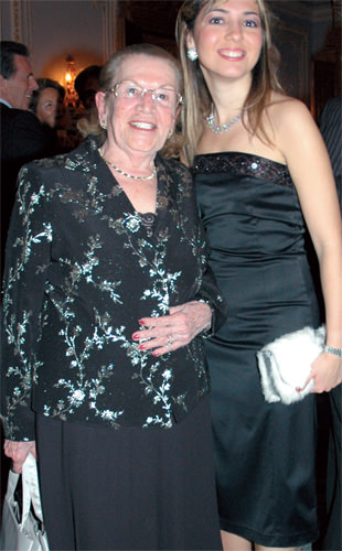 Tarihi yalıda romantik düğün