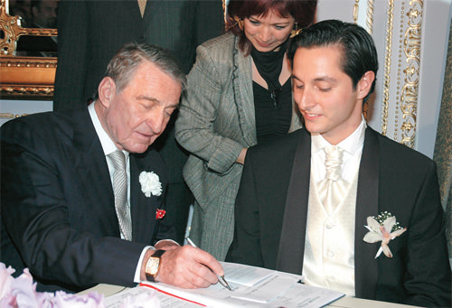 Tarihi yalıda romantik düğün