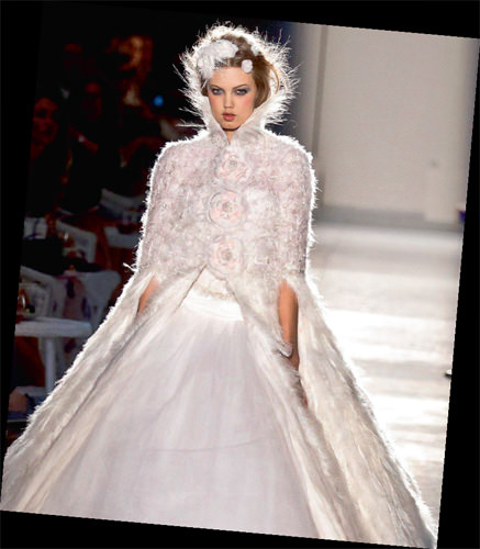 Paris moda devlerini ağırlıyor