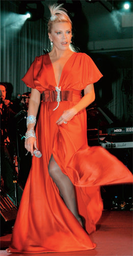 Lütfi Kırdar'da muhteşem yıldönümü!