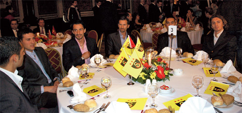 GALATASARAY’IN GÖVDE GÖSTERİSİ