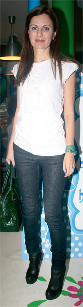 Elif Gönlüm’e dostlarından baby shower partisi