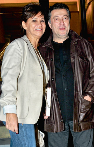 Tilda Tezman ilk kitabını çıkardı