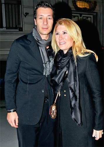 Tilda Tezman ilk kitabını çıkardı