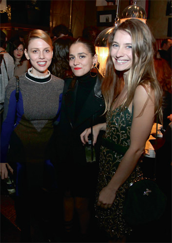 Peçete partisinde eğlendiler