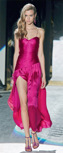 Podyumdan kırmızı halıya