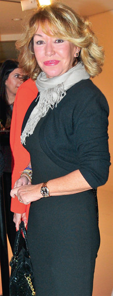 Merve Hasman'dan "konuşan saçlar" sergisi