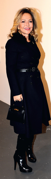 Sergi ve yılbaşı kokteyli bir arada