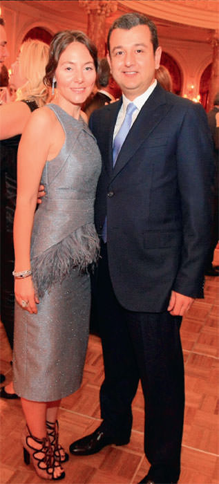 Hülya Biren 50. yaşını Monte Carlo'da kutladı