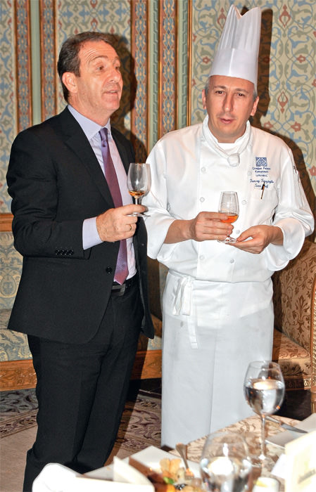 İstanbul'a gelip deneyimlerini paylaştı