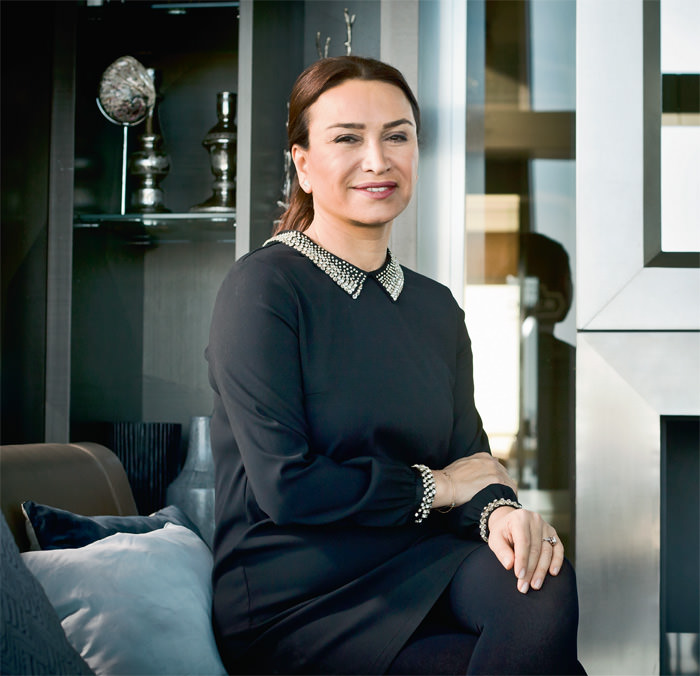 Demet Akbağ