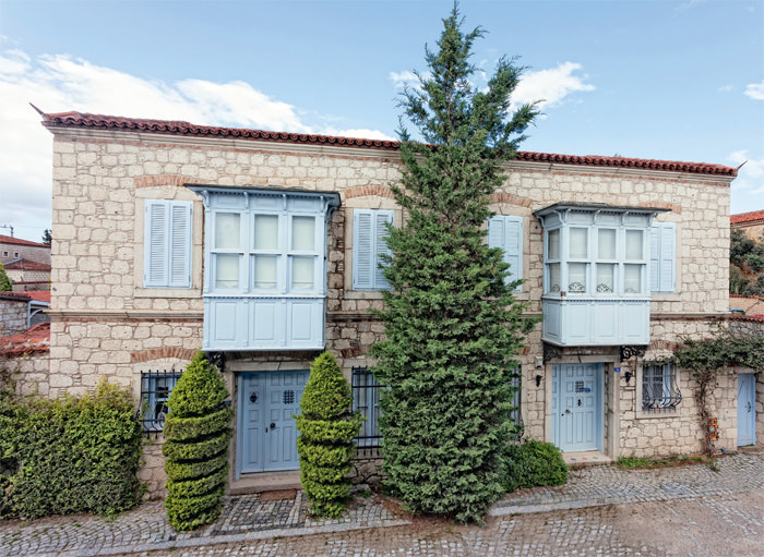 Alper Veryeri'den "Alaçatı"