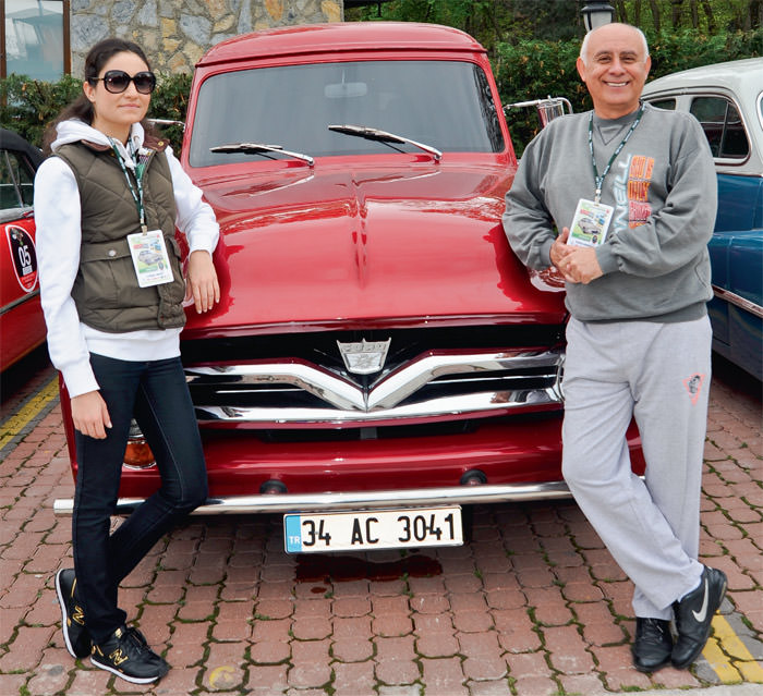 Klasik otomobiller yarıştı