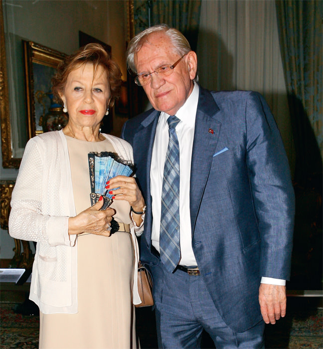 Geçmişten günümüze yelpaze sergisi açıldı