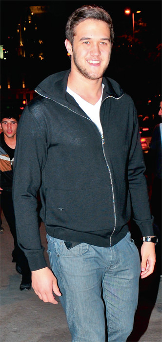 Rihanna konserine akın ettiler