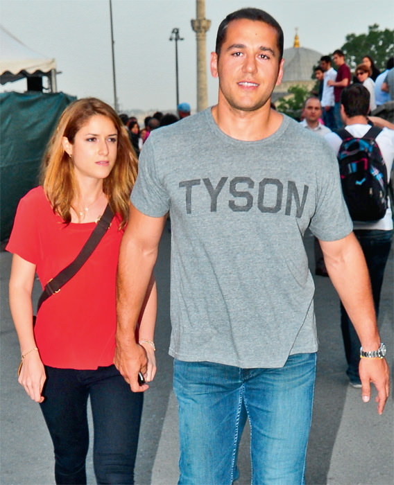 Rihanna konserine akın ettiler