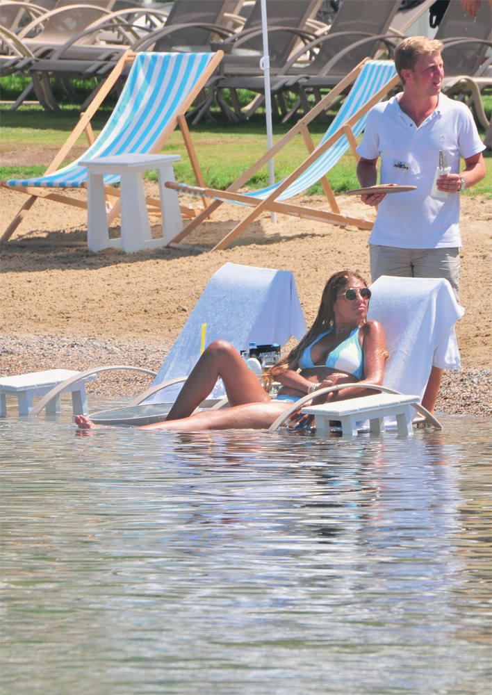Ünlüler Bodrum'a akın etti