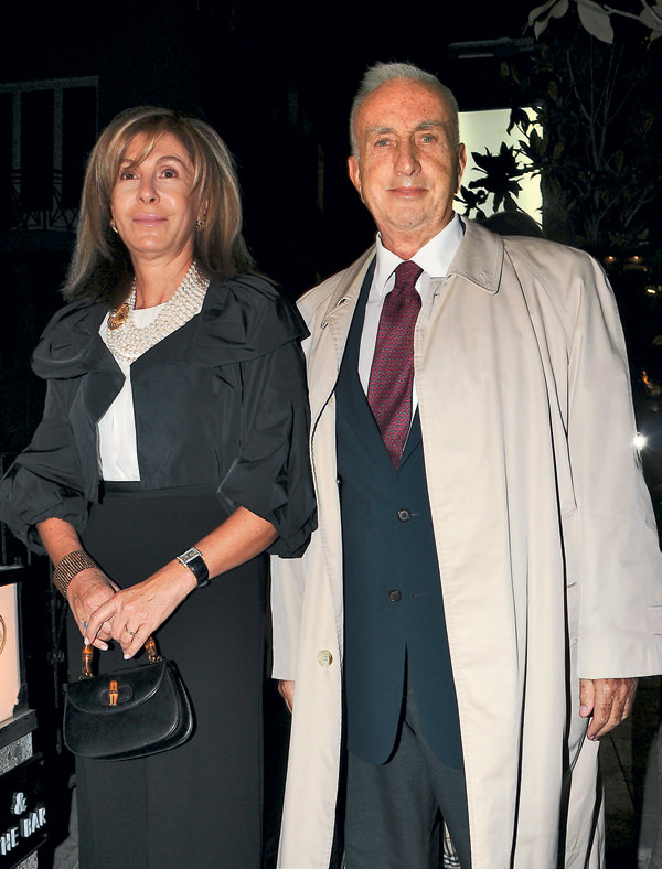 Mutluluklarını dostlarıyla paylaştılar!