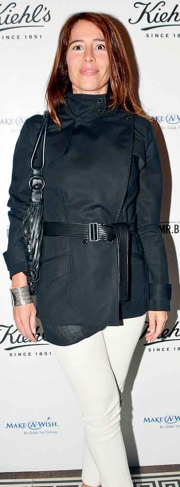 Çocuklar için el ele verdiler