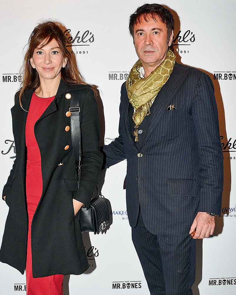 Çocuklar için el ele verdiler