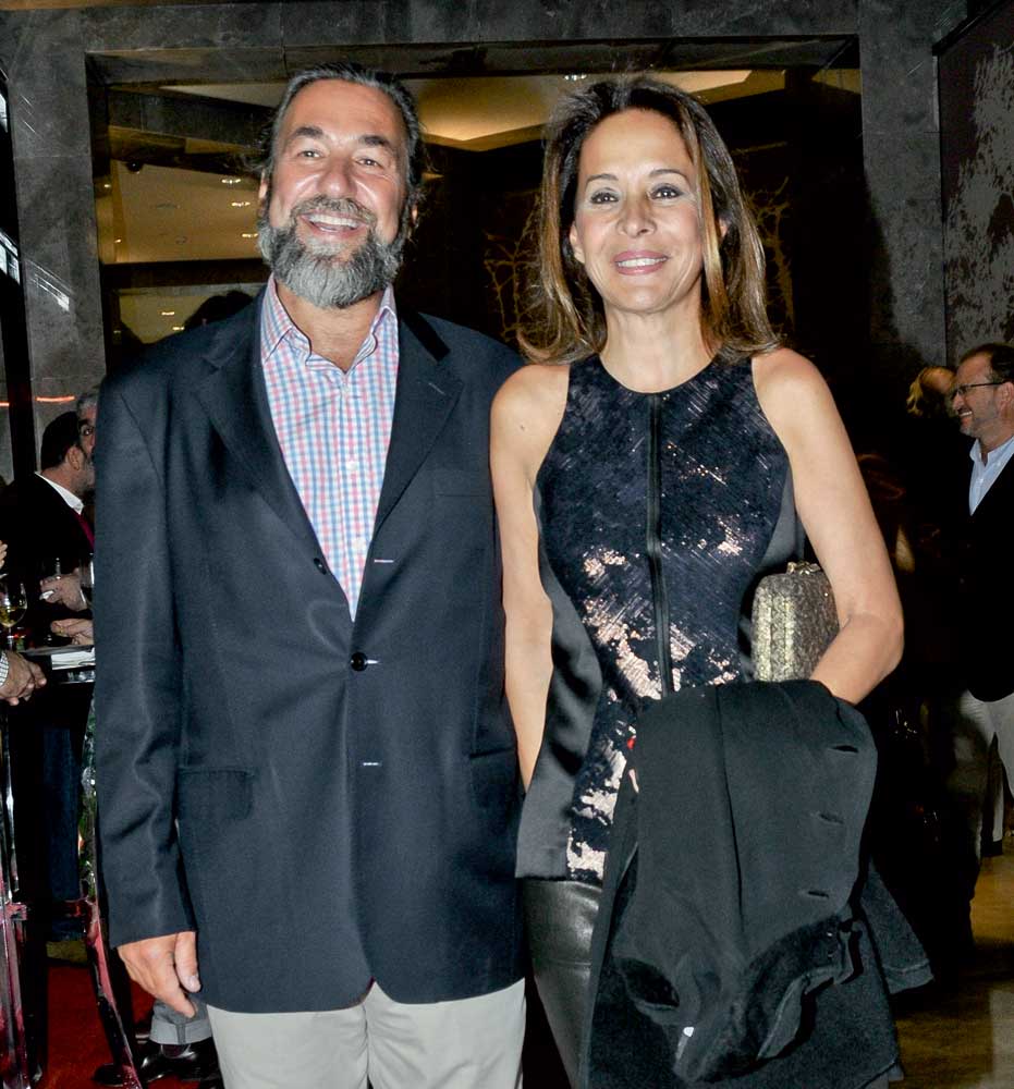 Haremlique mağaza açılışına aile desteği