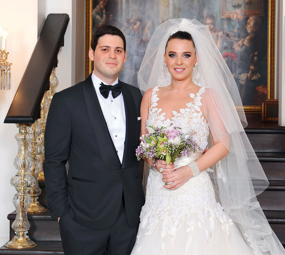 1000 davetlinin katıldığı görkemli düğün