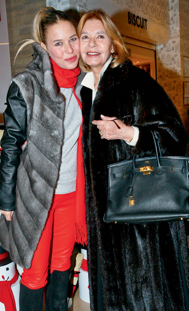 'Minik Kalpler'e yardım için alışveriş yaptılar