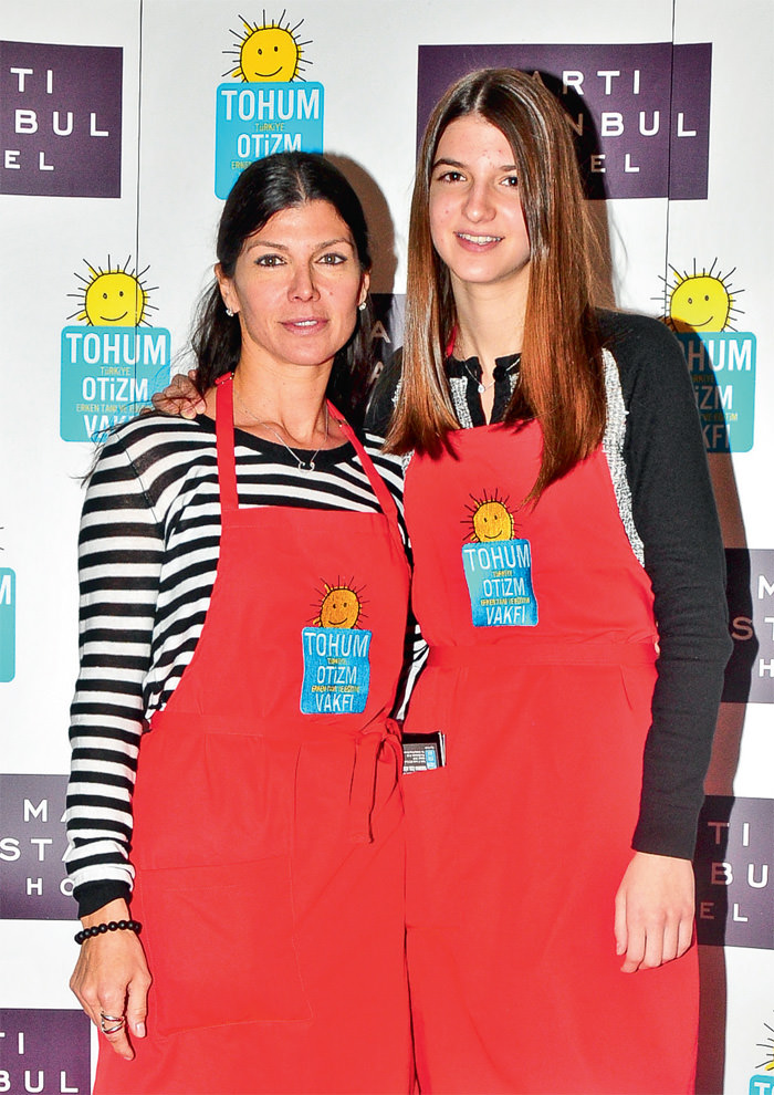 Tohum Otizm Vakfı Yılbaşı Şenliği