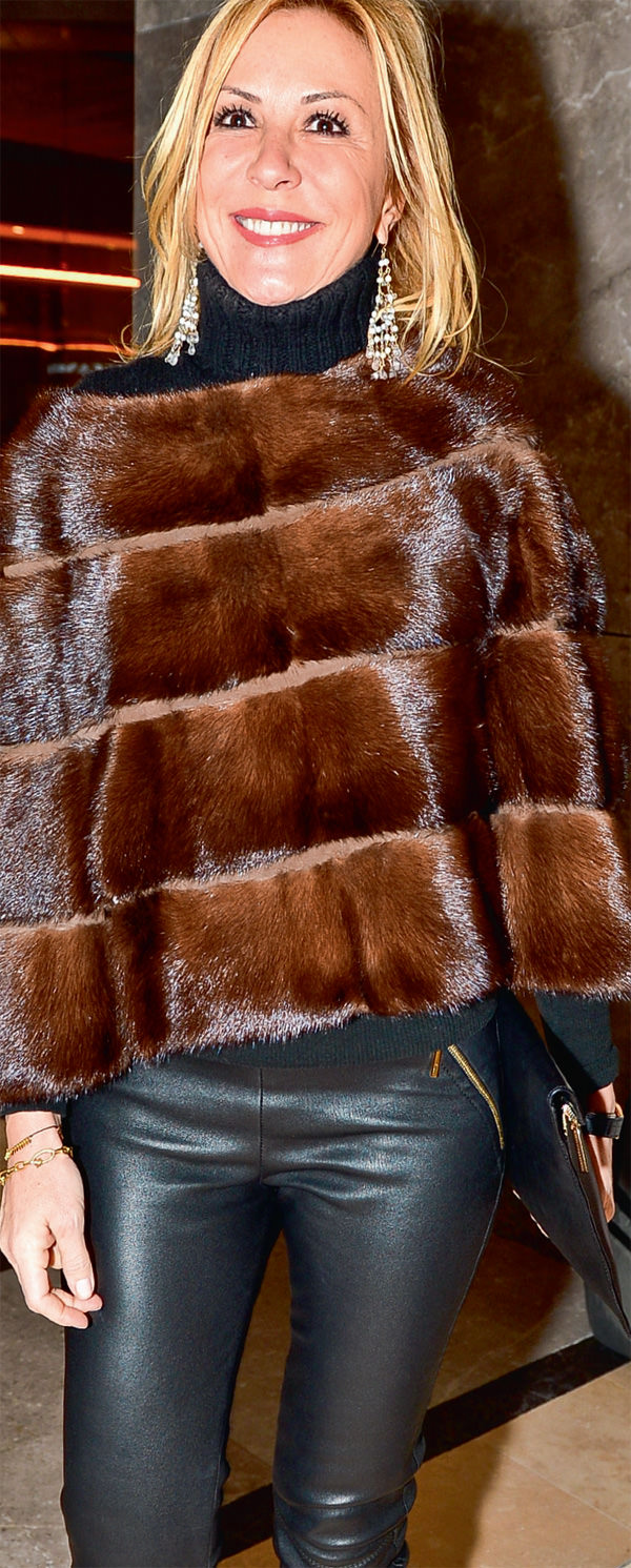 B Point yeni açtığı mağazasında 10.yaşını kutladı