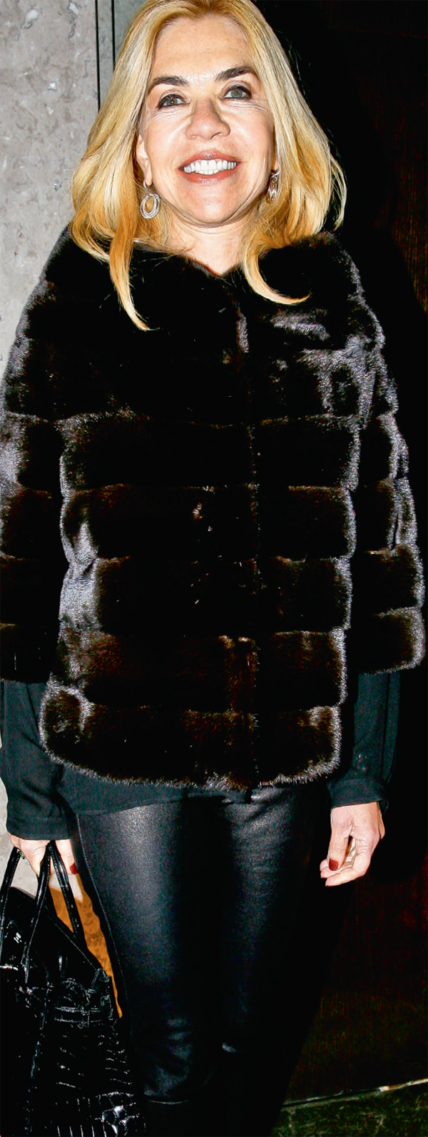 B Point yeni açtığı mağazasında 10.yaşını kutladı