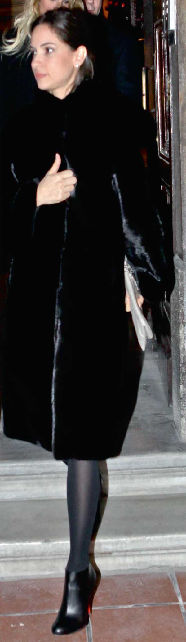 Dostları için Noel daveti verdiler