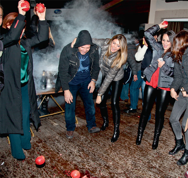 Yeni yıla Uludağ'da "Merhaba" dediler