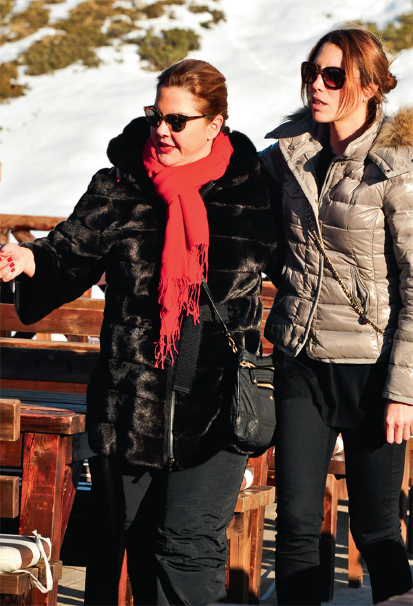 Uludağ'da kayak yerine yürüyüş yaptılar