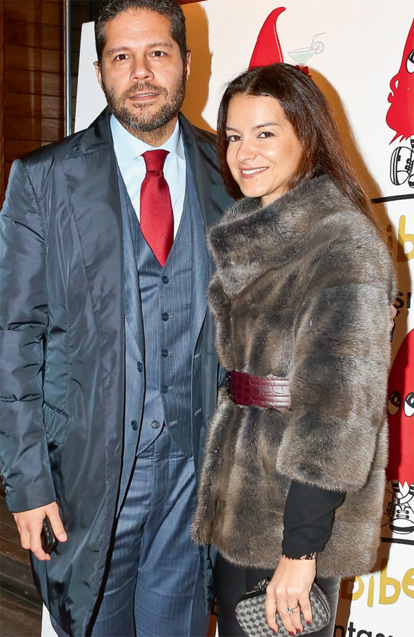 Biber Bar eğlence ile sanatı bir araya getirdi