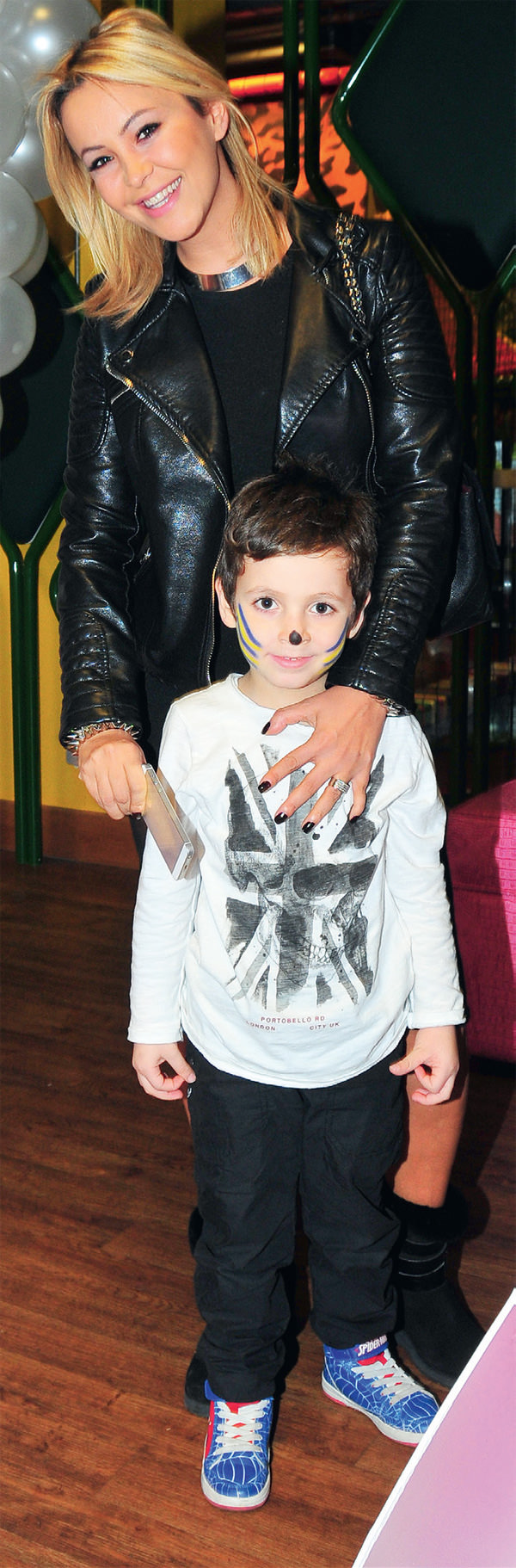 Kızları Masal'ın 2.yaşını kutladılar