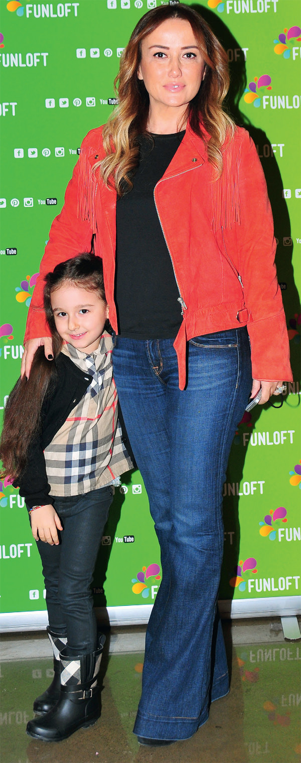 Kızları Masal'ın 2.yaşını kutladılar