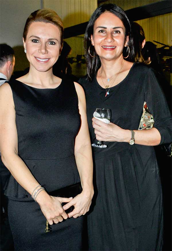 17 ülkenin sanatçıları tek sergide buluştu