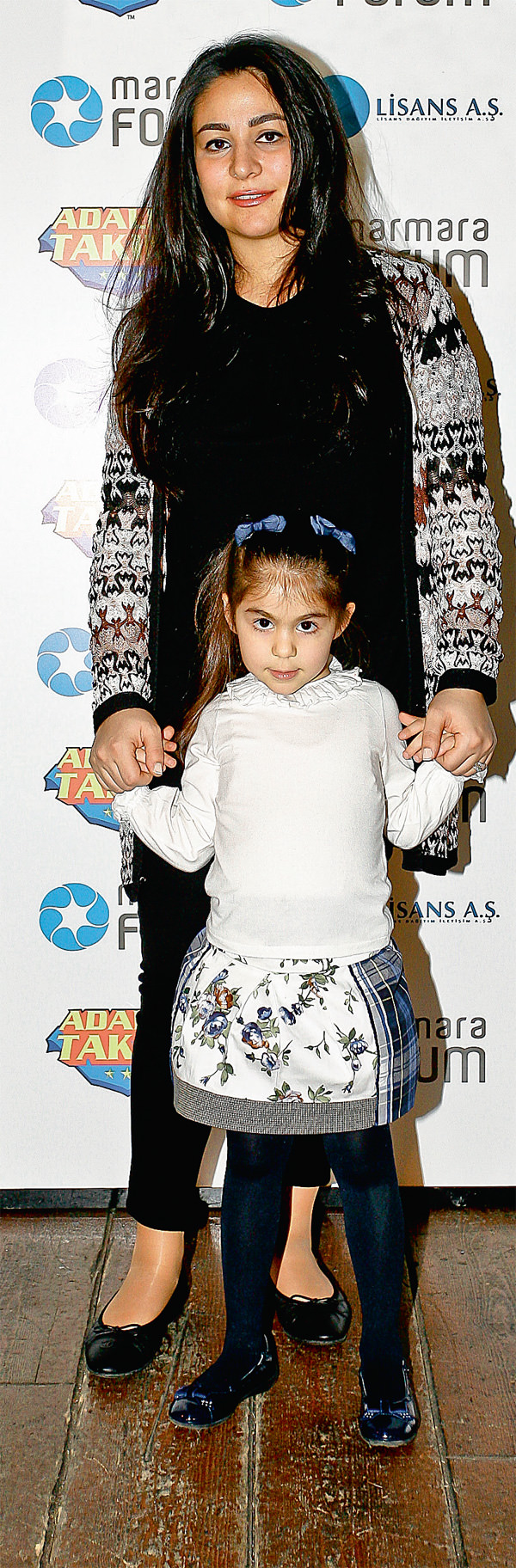 Ünlü isimlerin çocukları Adalet Takımı kahramanlarıyla