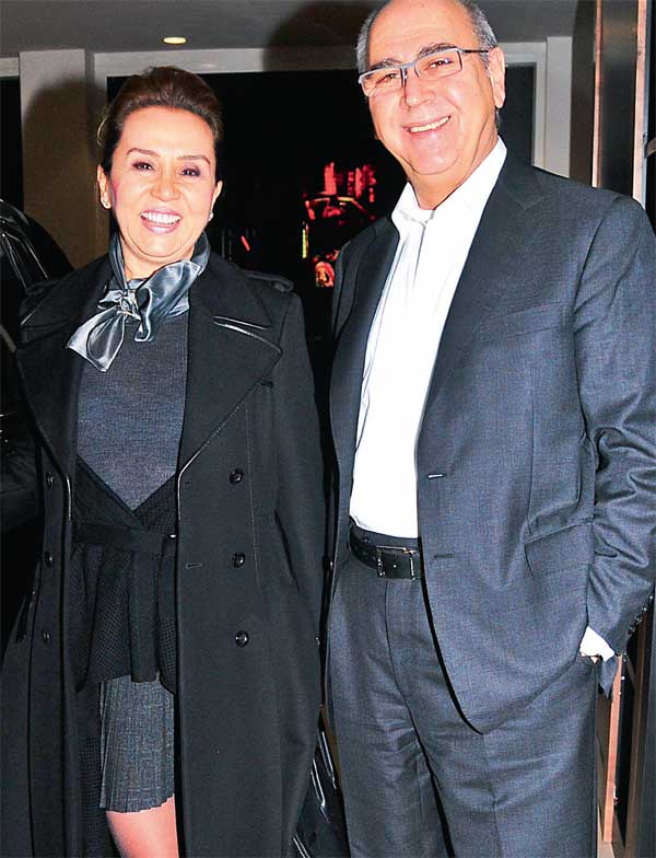 İlk showroom'a görkemli açılış