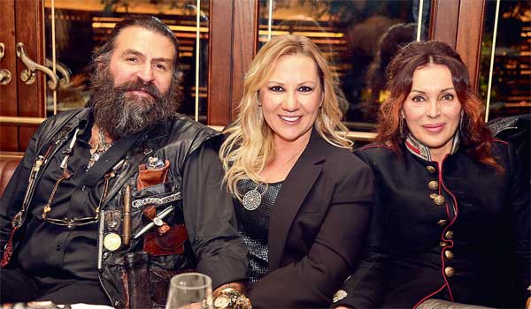 Açık Kapı Derneği Sevgililer Günü daveti