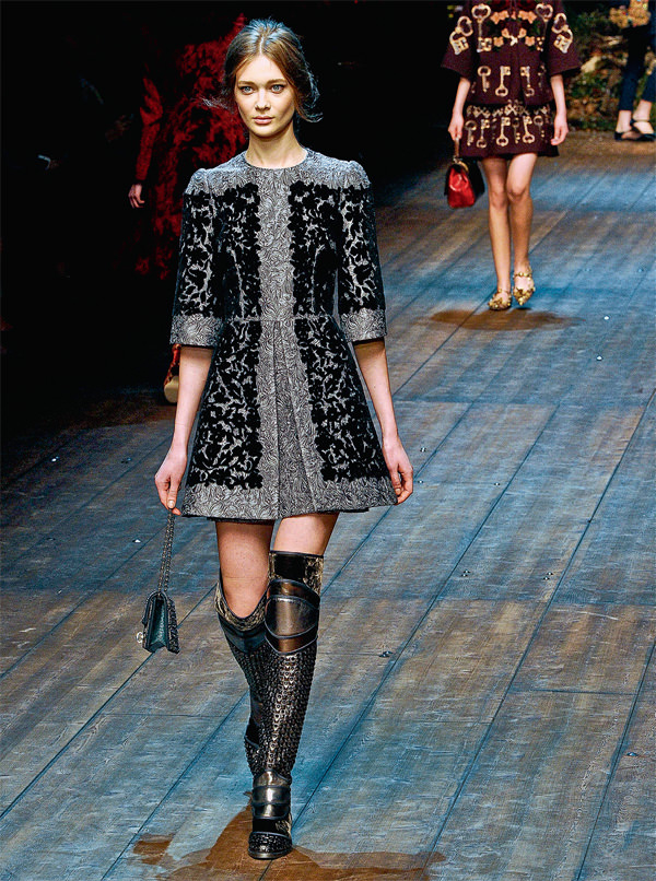 Modanın kalbi yine Milano'da attı