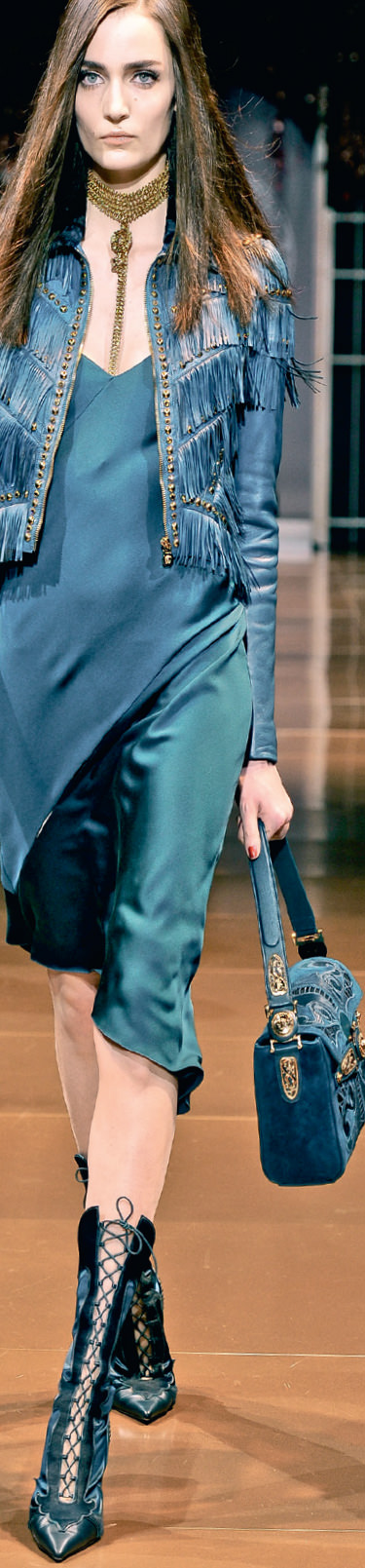 Modanın kalbi yine Milano'da attı